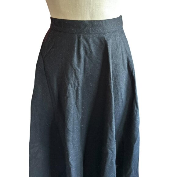 Panther Vintage Black Wool Circle Skirt Size 6 - Picture 2 of 8
